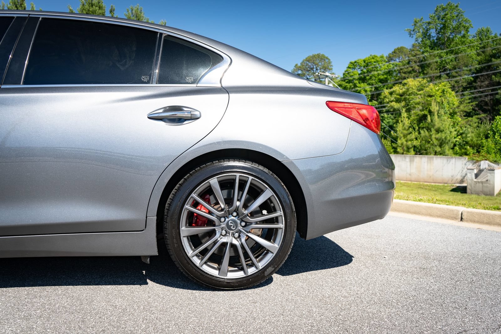 Used 2017 INFINITI Q50 Red Sport 400 AWD/4WD image 6