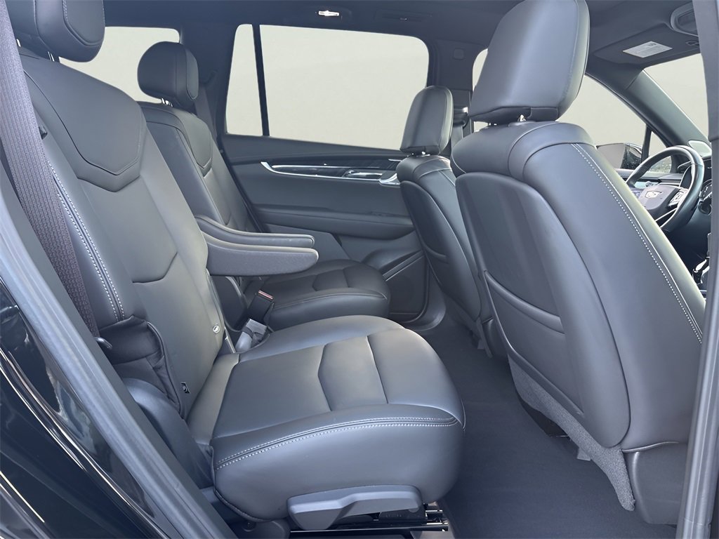 Certified 2022 Cadillac XT6 Premium Luxury w/ Technology Package image 19