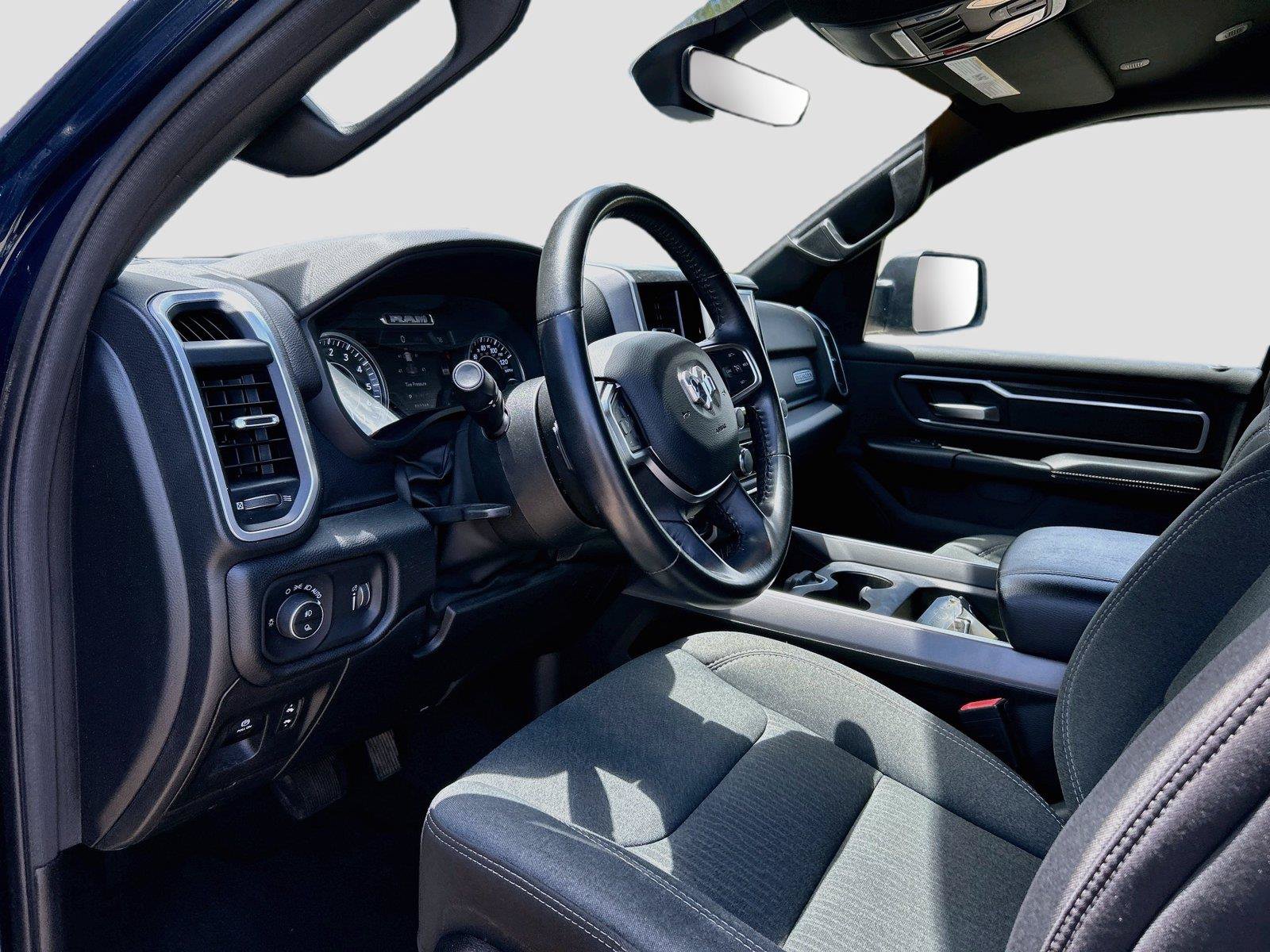 Used 2022 RAM 1500 Big Horn AWD/4WD image 25
