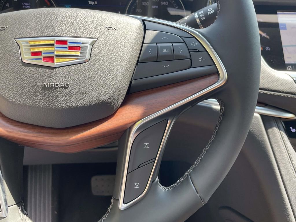 New 2025 Cadillac XT5 Premium Luxury w/ Technology Package image 25