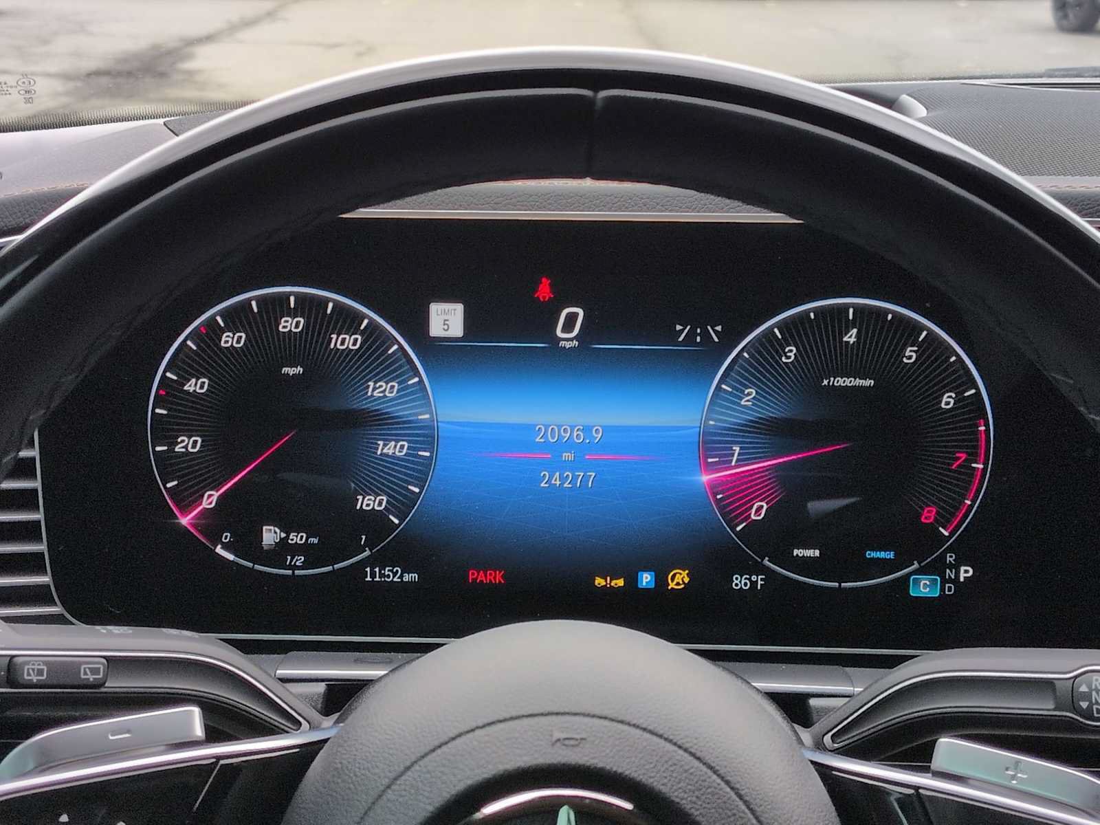 Used 2024 Mercedes-Benz GLS 450 4MATIC image 36