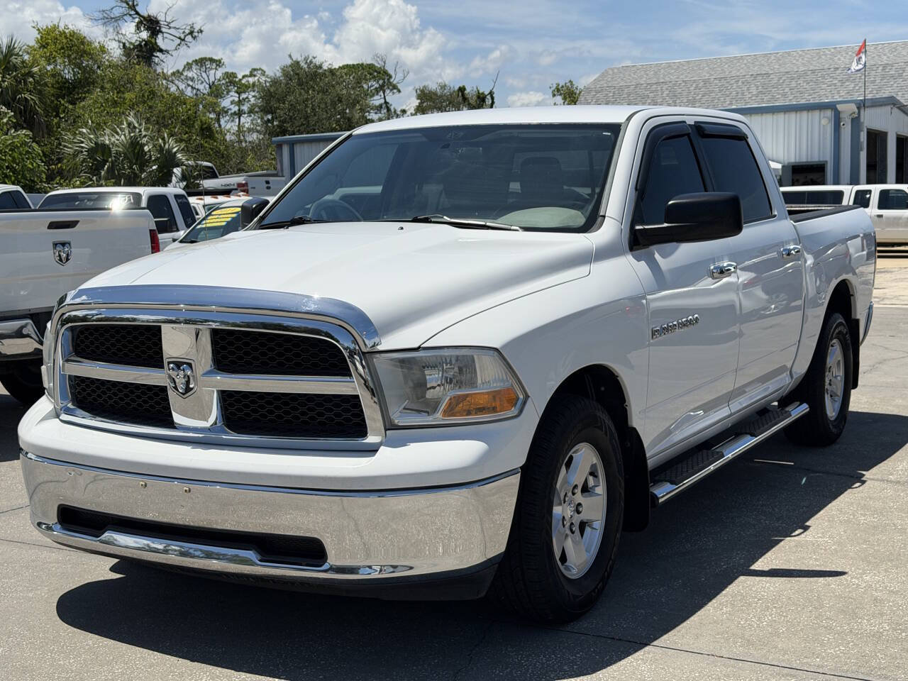 Used 2011 RAM 1500 Classic SLT w/ Remote Start & Security Group RWD image 4
