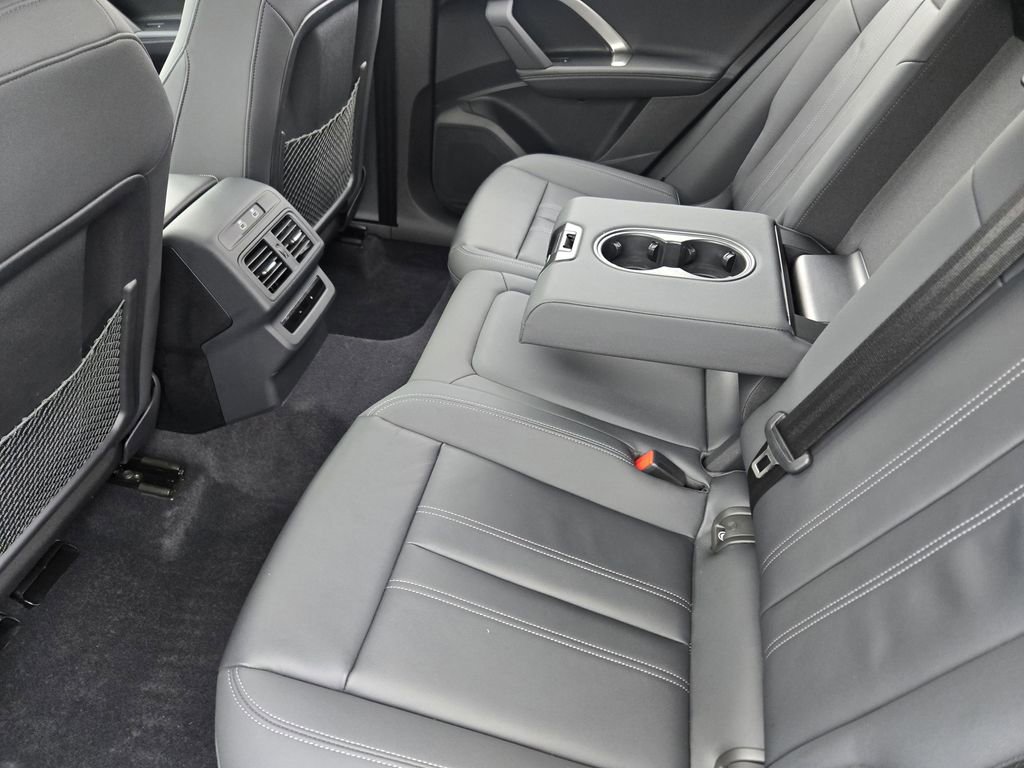 Certified 2025 Audi Q5 2.0T Premium image 40