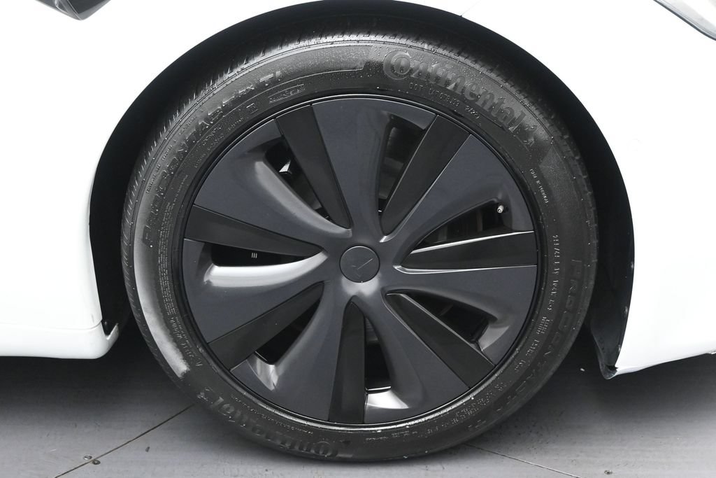 Used 2023 Tesla Model S AWD/4WD image 9