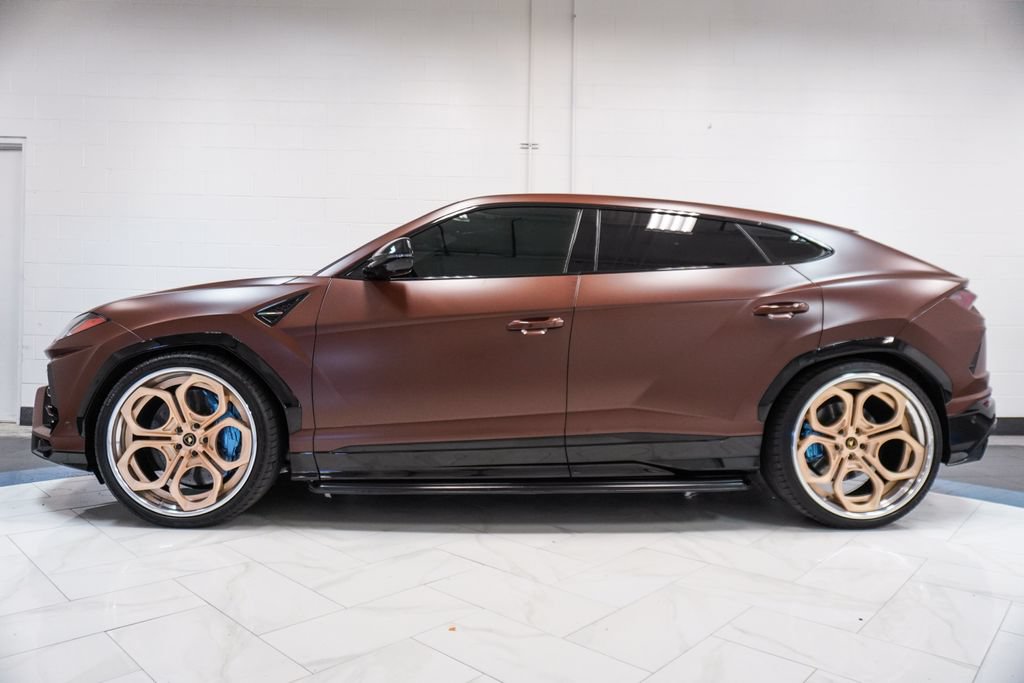 Used 2019 Lamborghini Urus AWD/4WD image 39