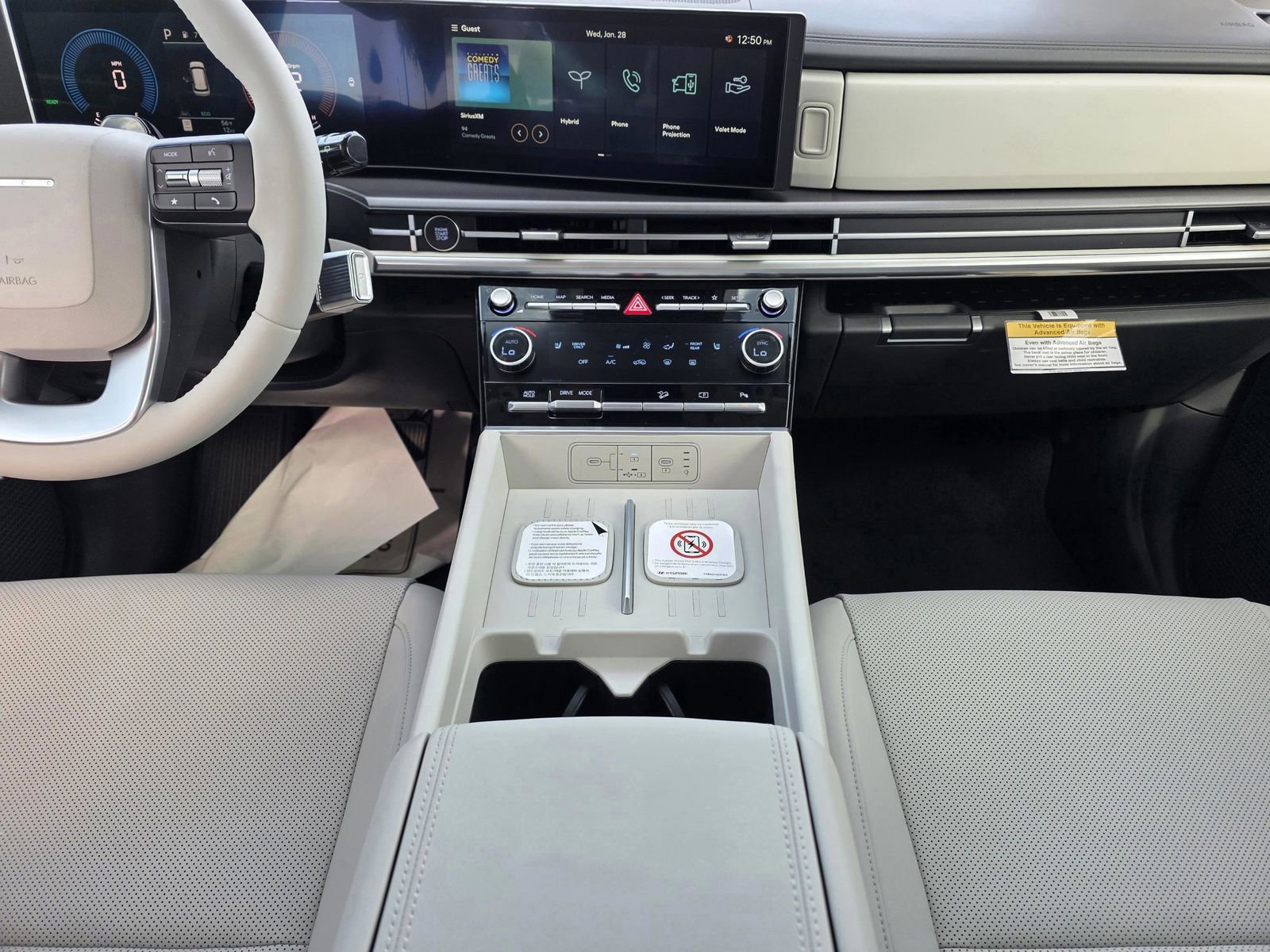 Used 2026 Hyundai Santa Fe SEL FWD image 13