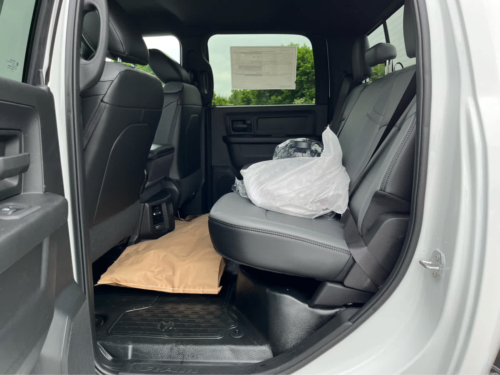 New 2026 RAM 3500 Tradesman AWD/4WD image 25
