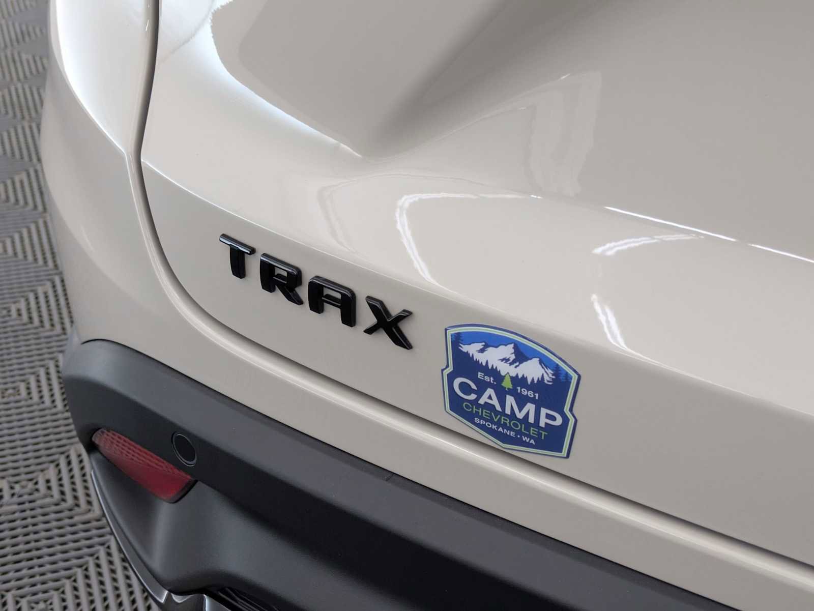 New 2026 Chevrolet Trax RS w/ Sunroof Package FWD image 13