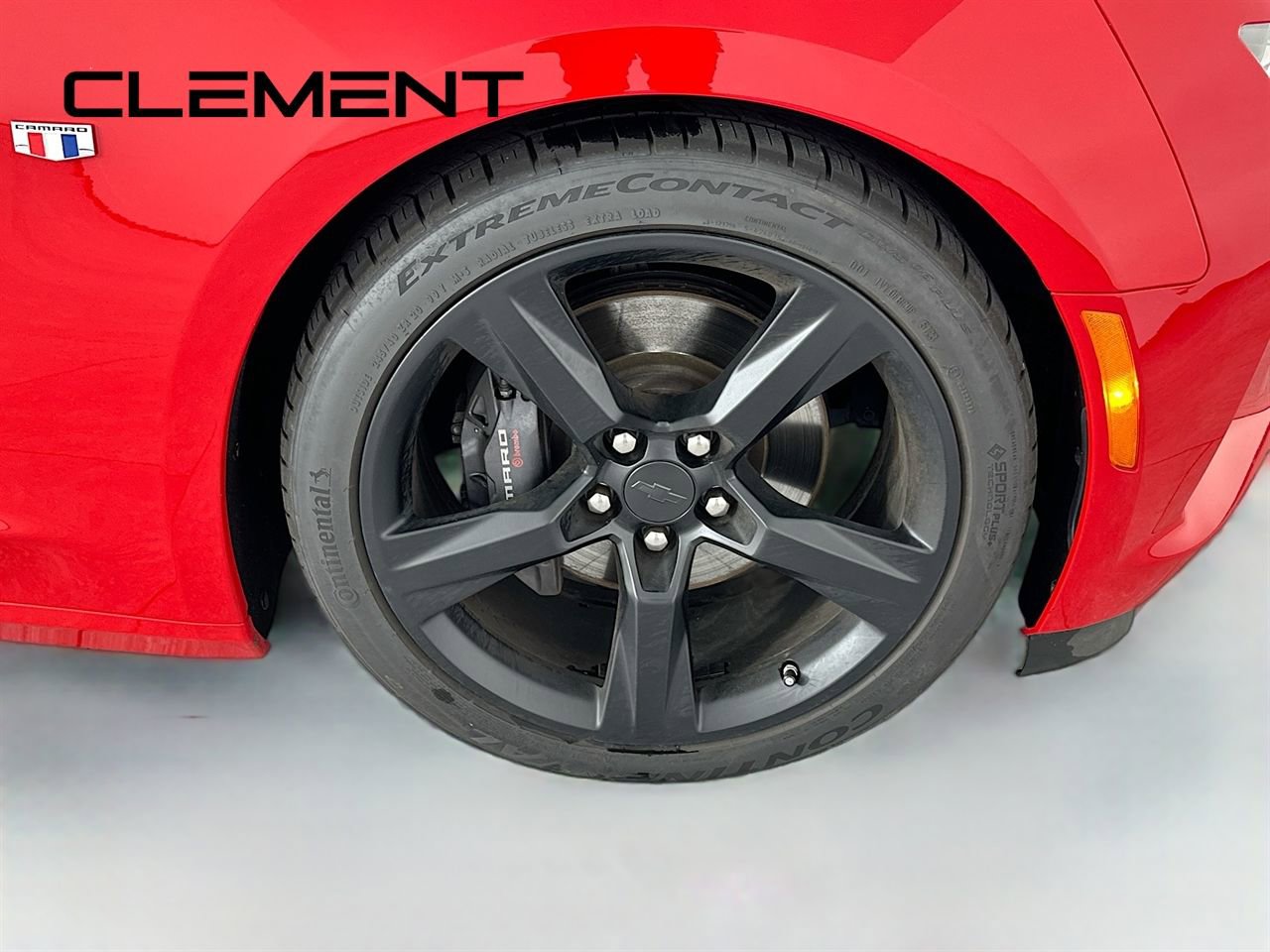 Used 2018 Chevrolet Camaro SS image 34