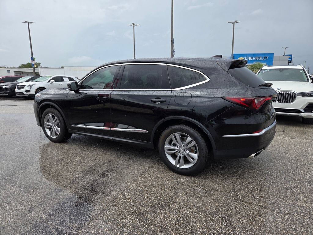 Used 2025 Acura MDX FWD image 10