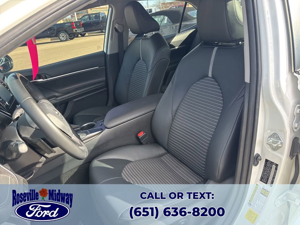 Used 2022 Toyota Camry SE w/ Convenience Package image 25