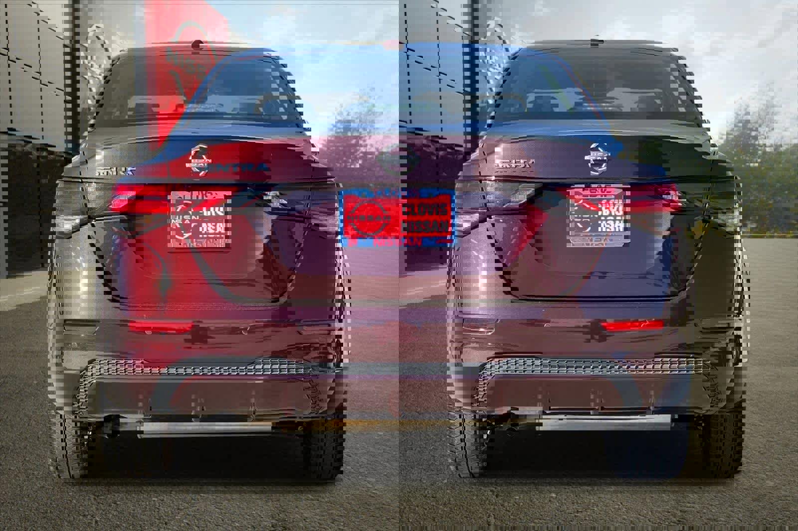 Used 2025 Nissan Sentra SV image 8