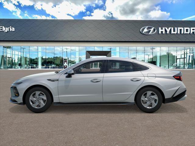 New 2026 Hyundai Sonata SE FWD image 3