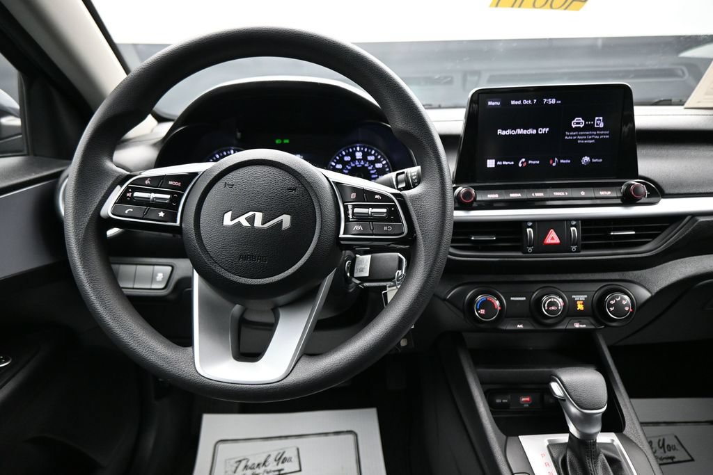 Used 2024 Kia Forte LXS FWD image 14