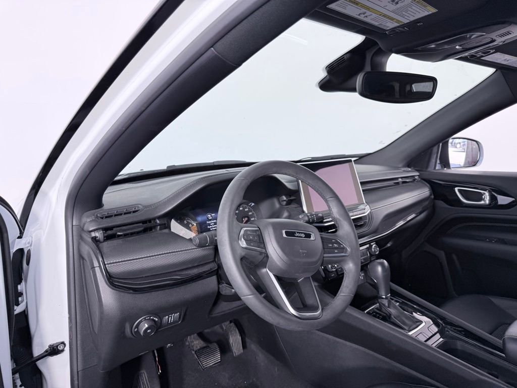 Used 2022 Jeep Compass Altitude image 24