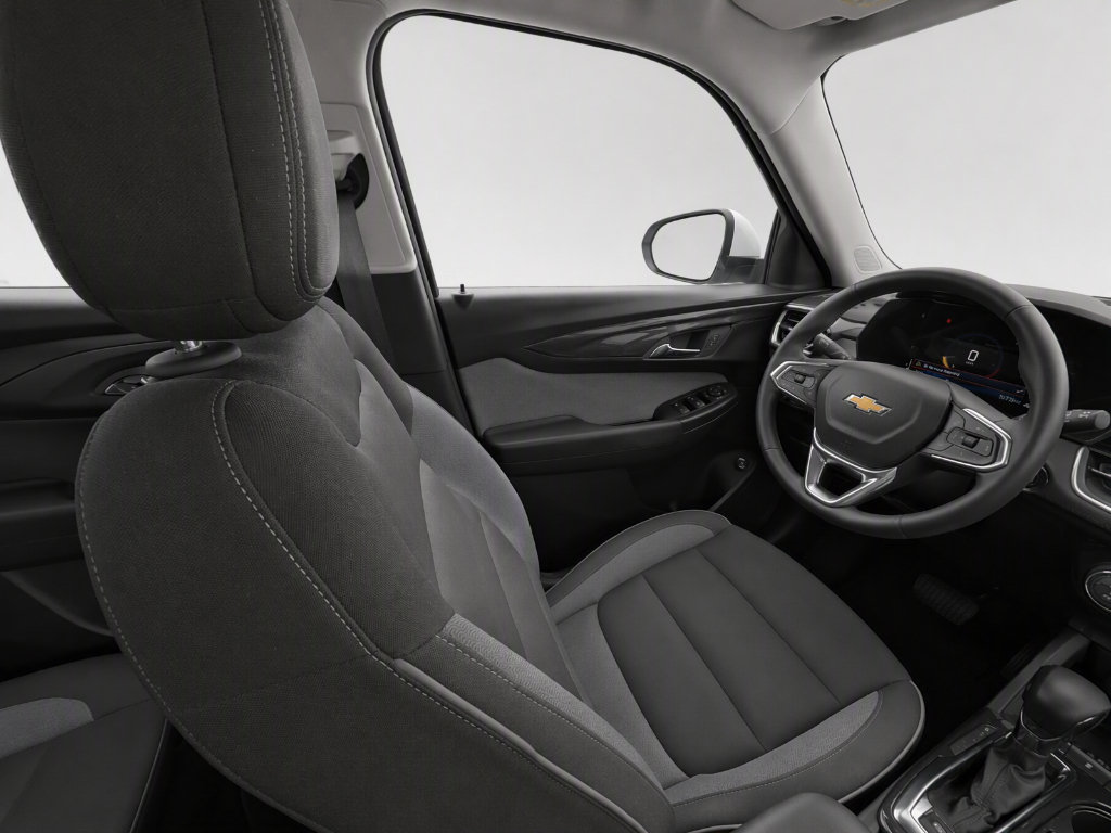 Used 2024 Chevrolet TrailBlazer LT w/ Convenience Package FWD image 11