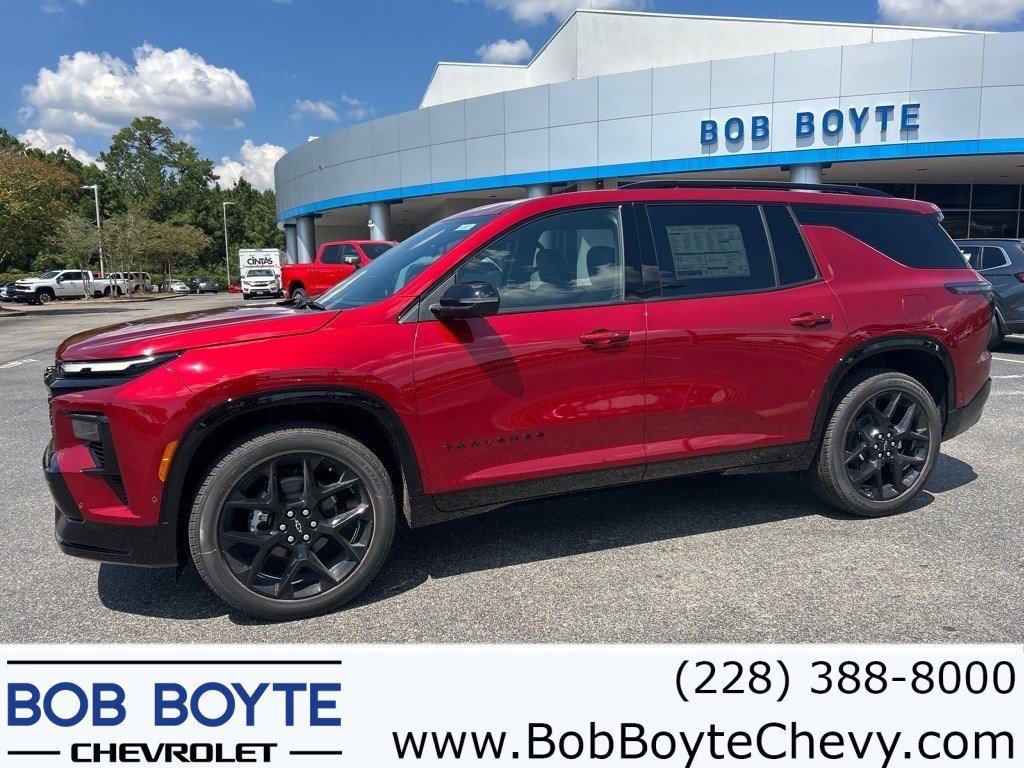 New 2026 Chevrolet Traverse RS w/ LPO, Floor Liner Package image 1