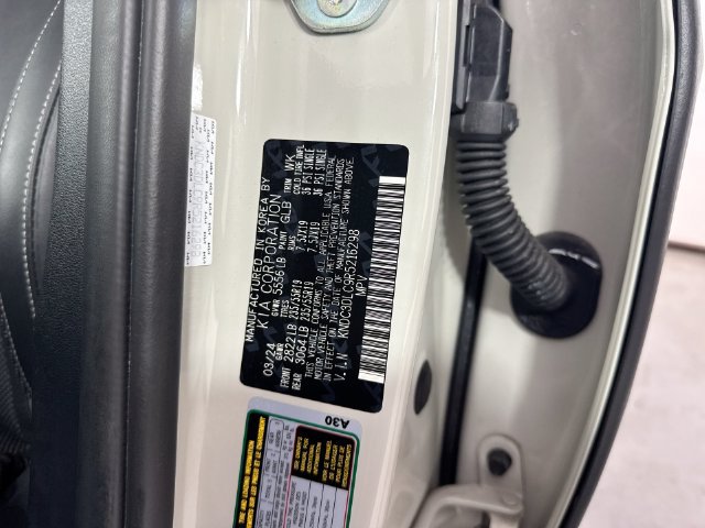 Used 2024 Kia EV6 Wind w/ Wind Technology Package AWD/4WD image 36