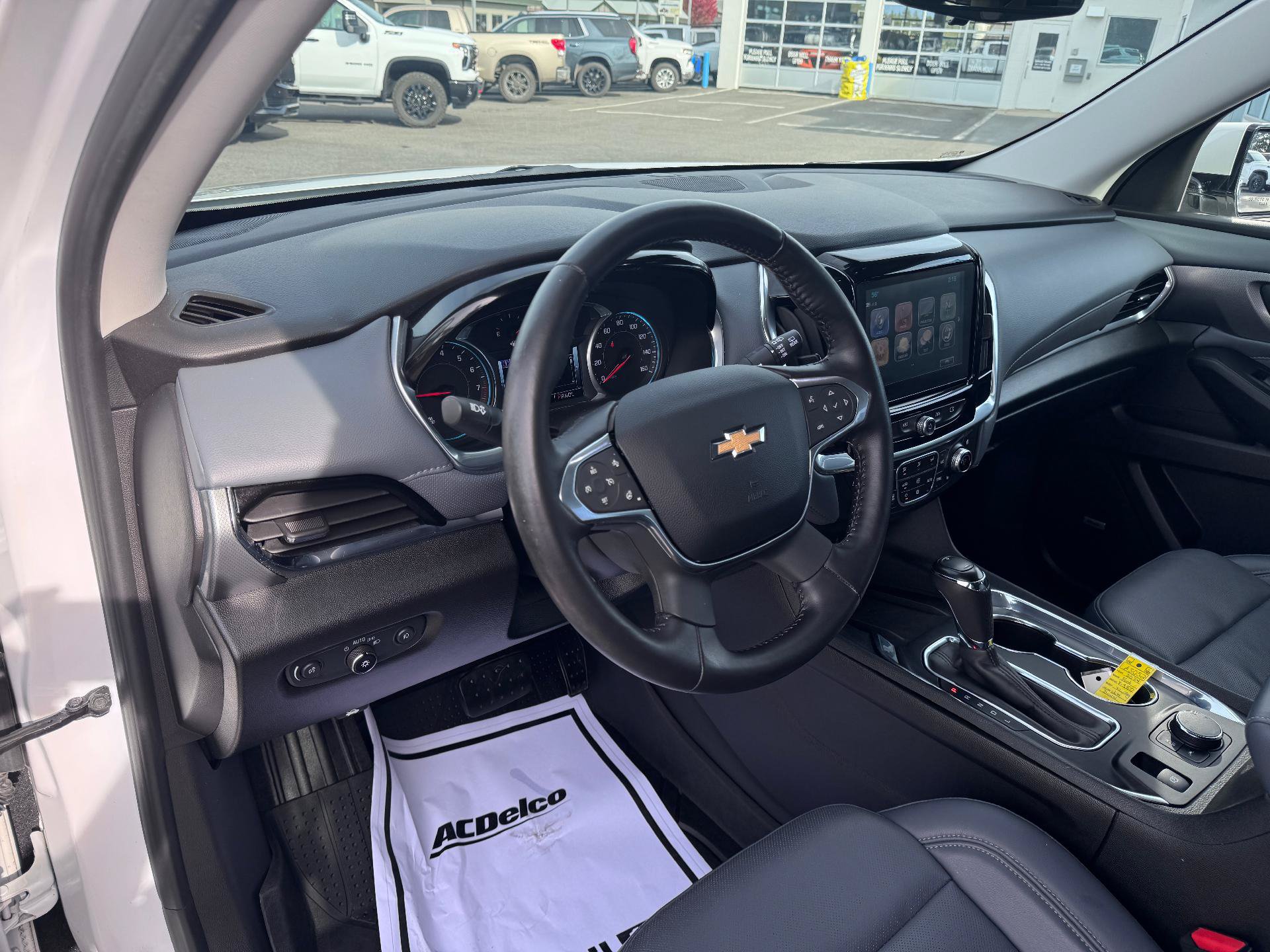 Used 2019 Chevrolet Traverse Premier w/ LPO, Floor Liner Package AWD/4WD image 9