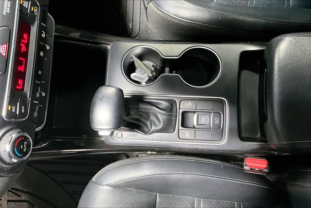 Used 2019 Kia Sorento EX image 16