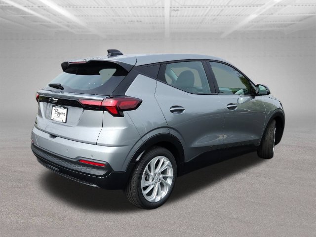 New 2027 Chevrolet Bolt LT w/ Comfort Package FWD image 7