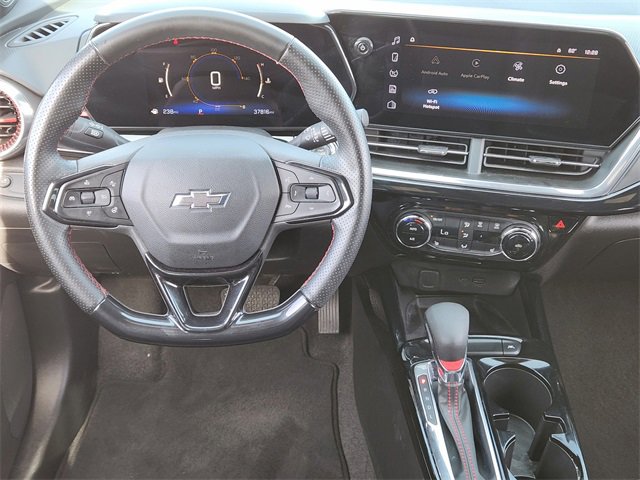 Used 2024 Chevrolet Trax RS w/ Sunroof Package image 27