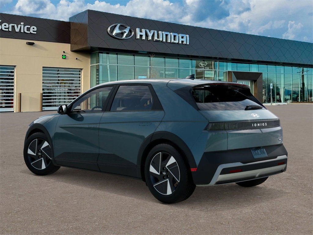 New 2026 Hyundai Ioniq 5 SEL image 5