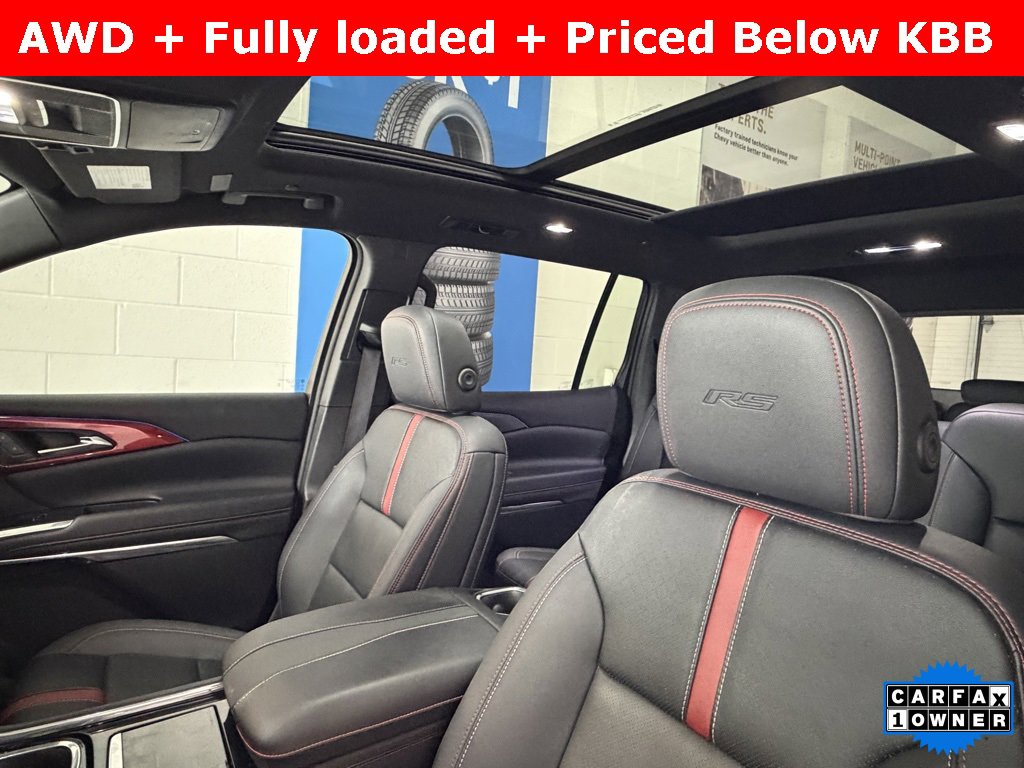 Used 2025 Chevrolet Traverse RS w/ LPO, Floor Liner Package image 16