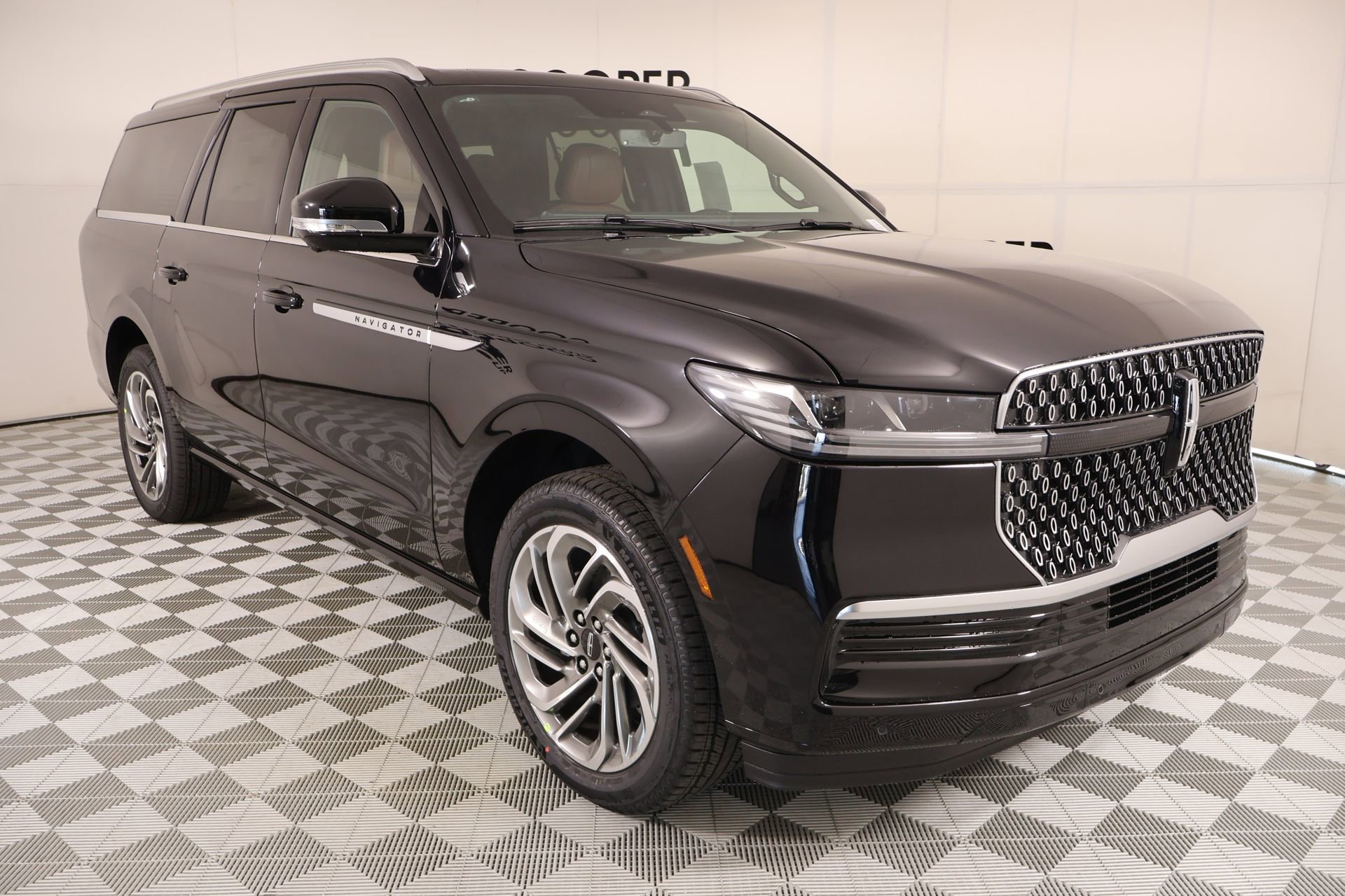 New 2026 Lincoln Navigator L Reserve AWD/4WD 360° Tour