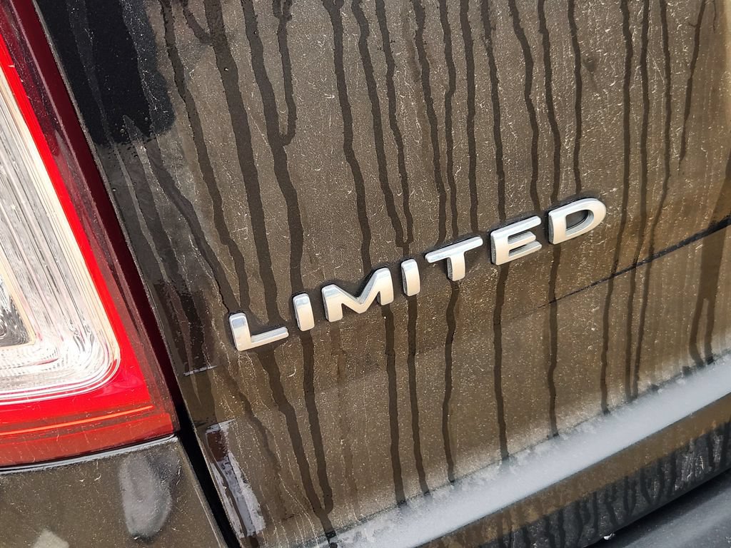 Used 2015 Ford Explorer Limited FWD image 11