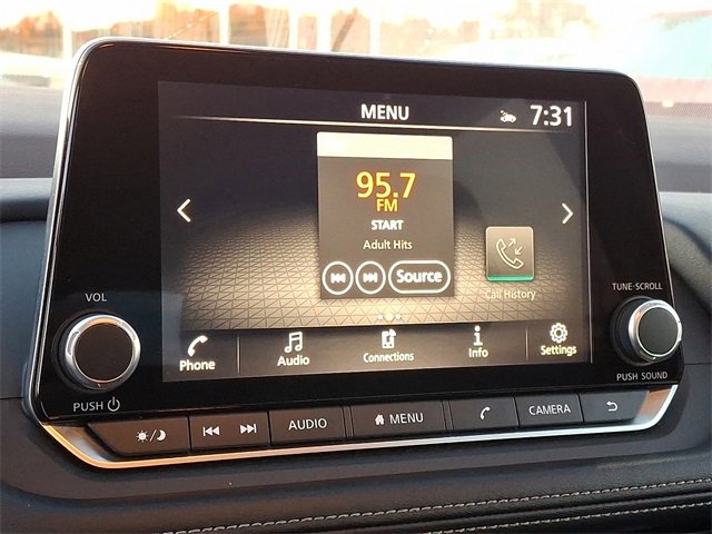 Used 2023 Nissan Rogue SV image 23