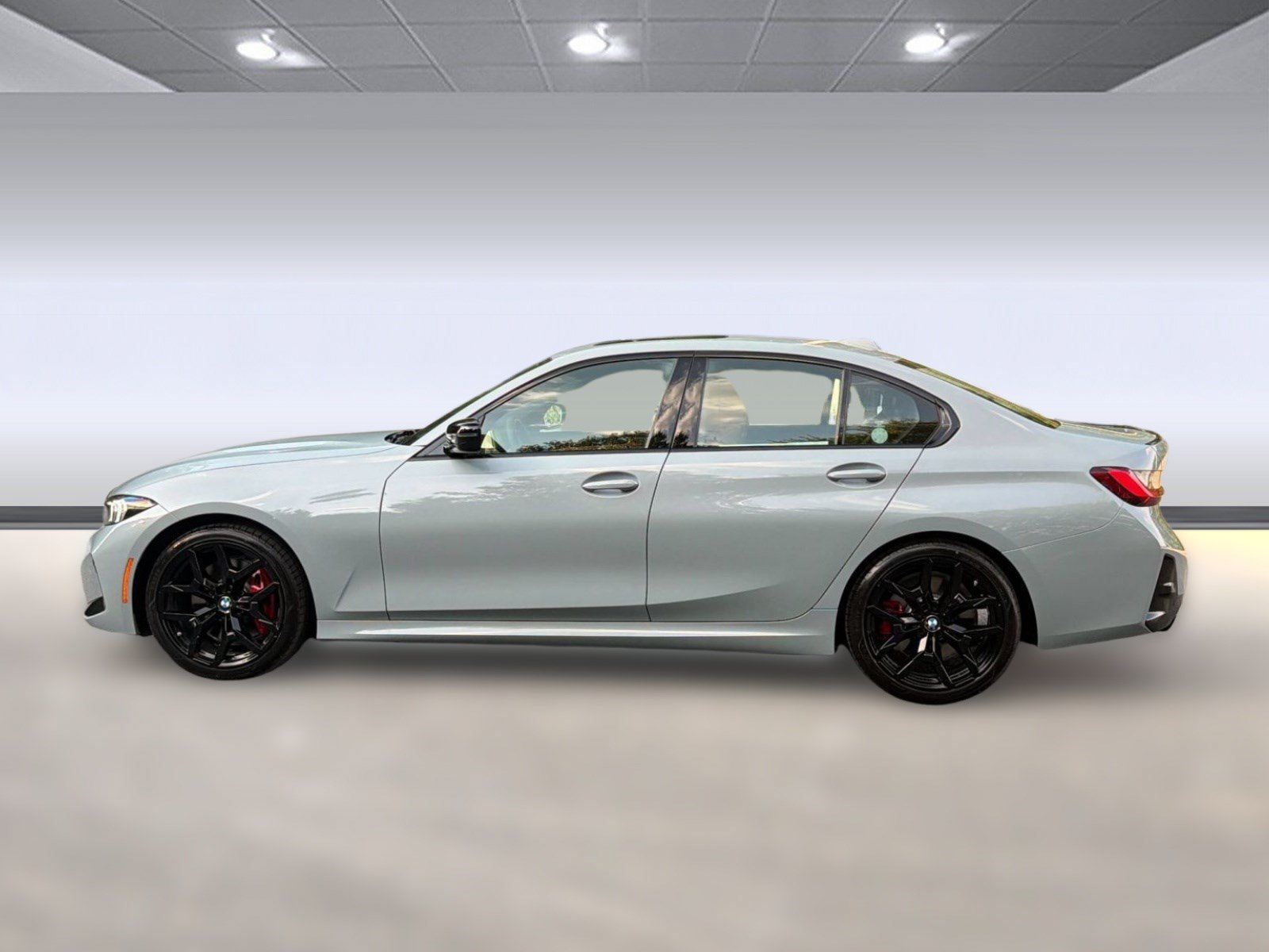 New 2026 BMW 330i Sedan w/ M Sport Package RWD image 2
