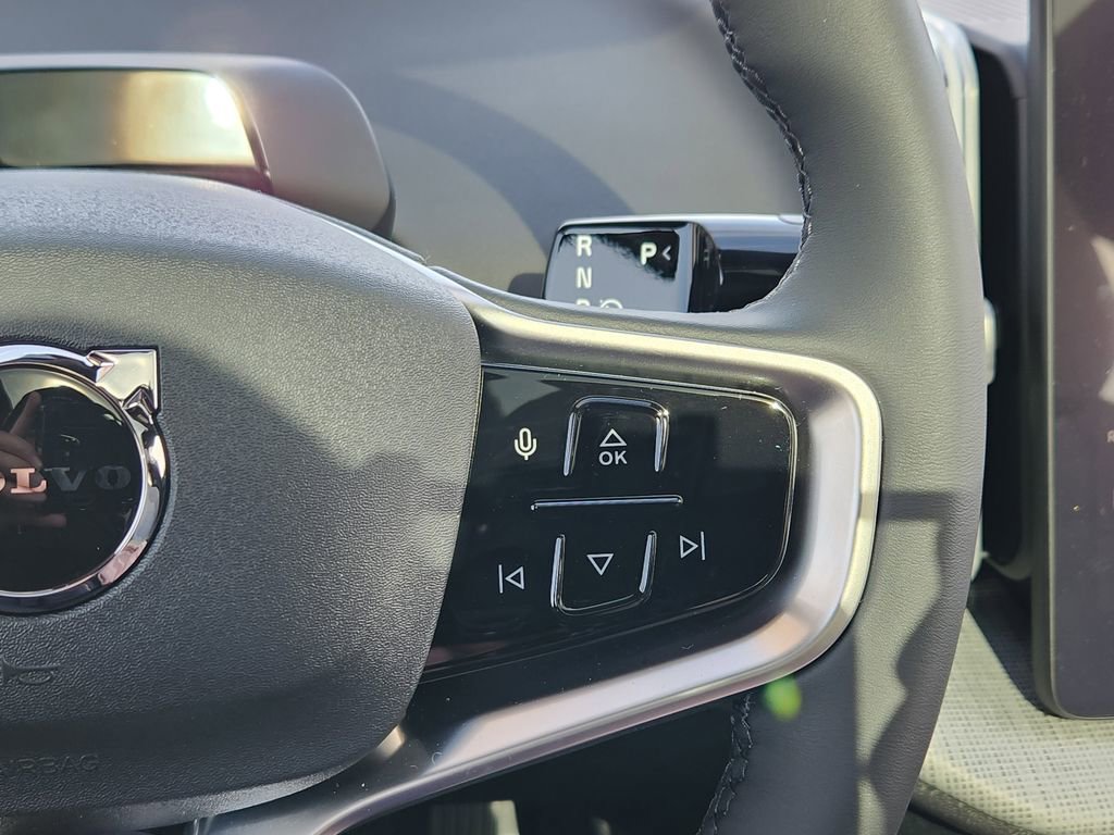 New 2026 Volvo EX30 Ultra w/ Climate Package image 18