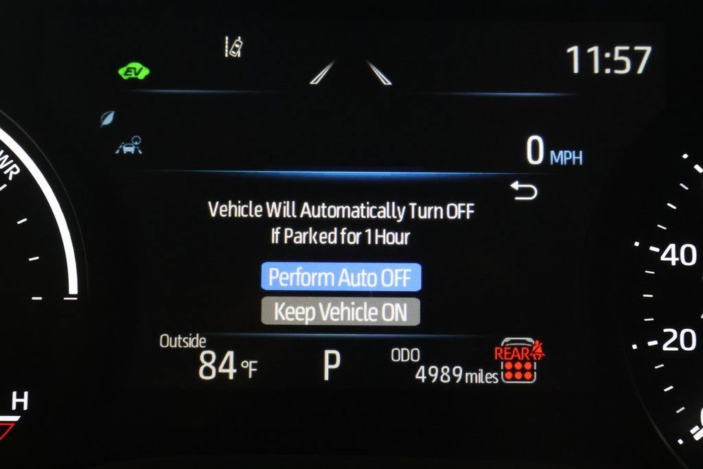 Used 2026 Toyota Sienna LE FWD image 18