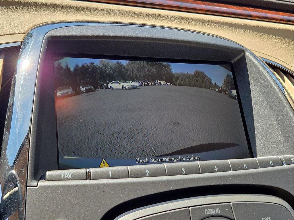 Used 2013 Buick LaCrosse Touring FWD image 16