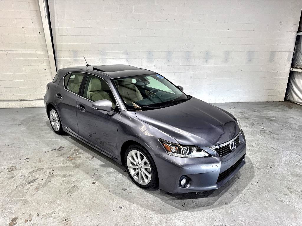 Used 2012 Lexus CT 200h Premium w/ Premium Audio Pkg FWD image 9