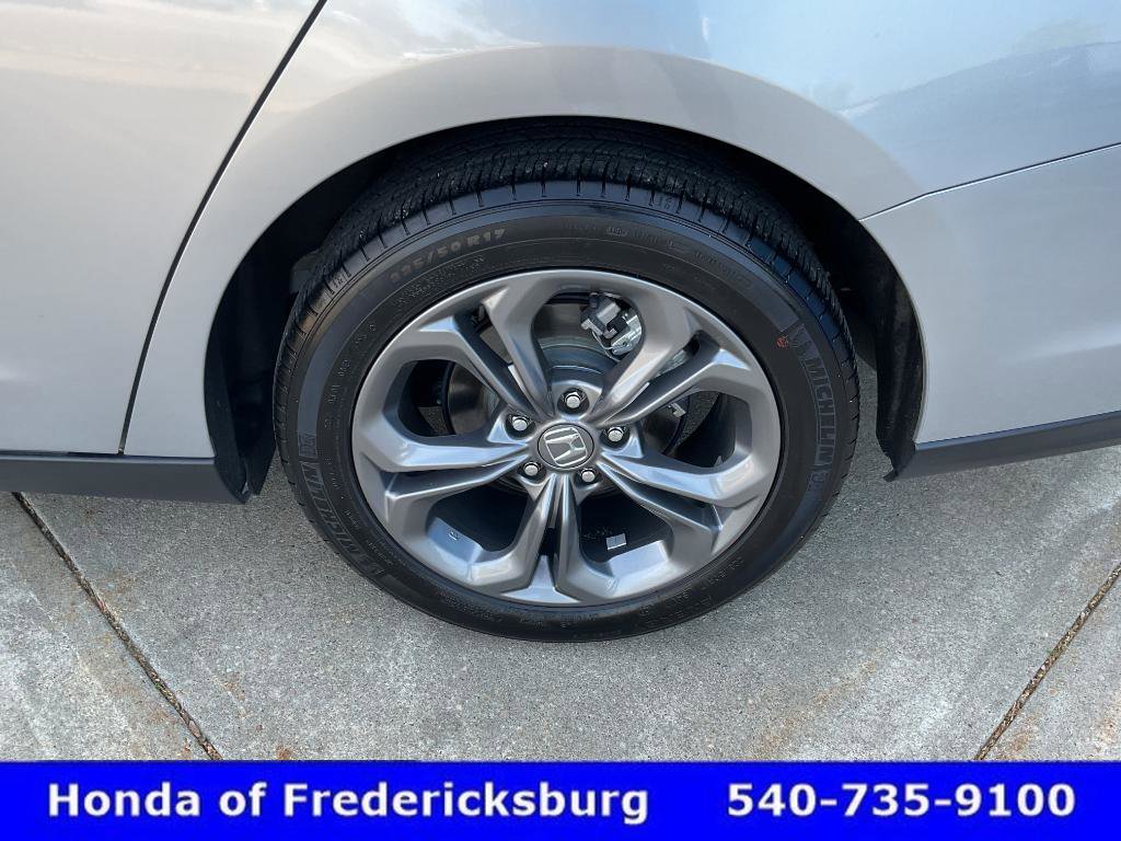 Certified 2024 Honda Accord EX image 11