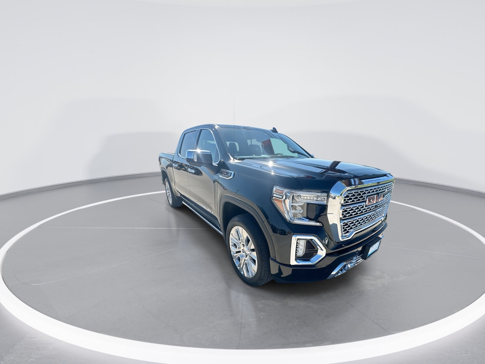 Used 2020 GMC Sierra 1500 Denali w/ Denali Ultimate Package AWD/4WD image 2