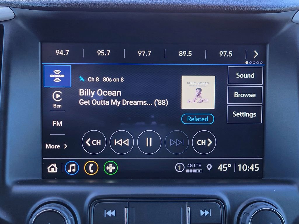 Used 2024 GMC Terrain SLT image 8