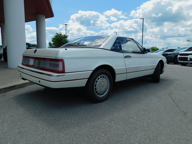 Used 1987 Cadillac Allante image 8