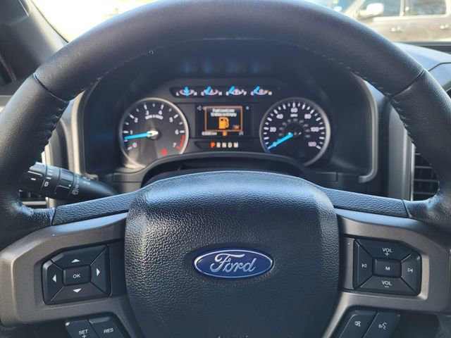 Used 2020 Ford Expedition XLT image 30