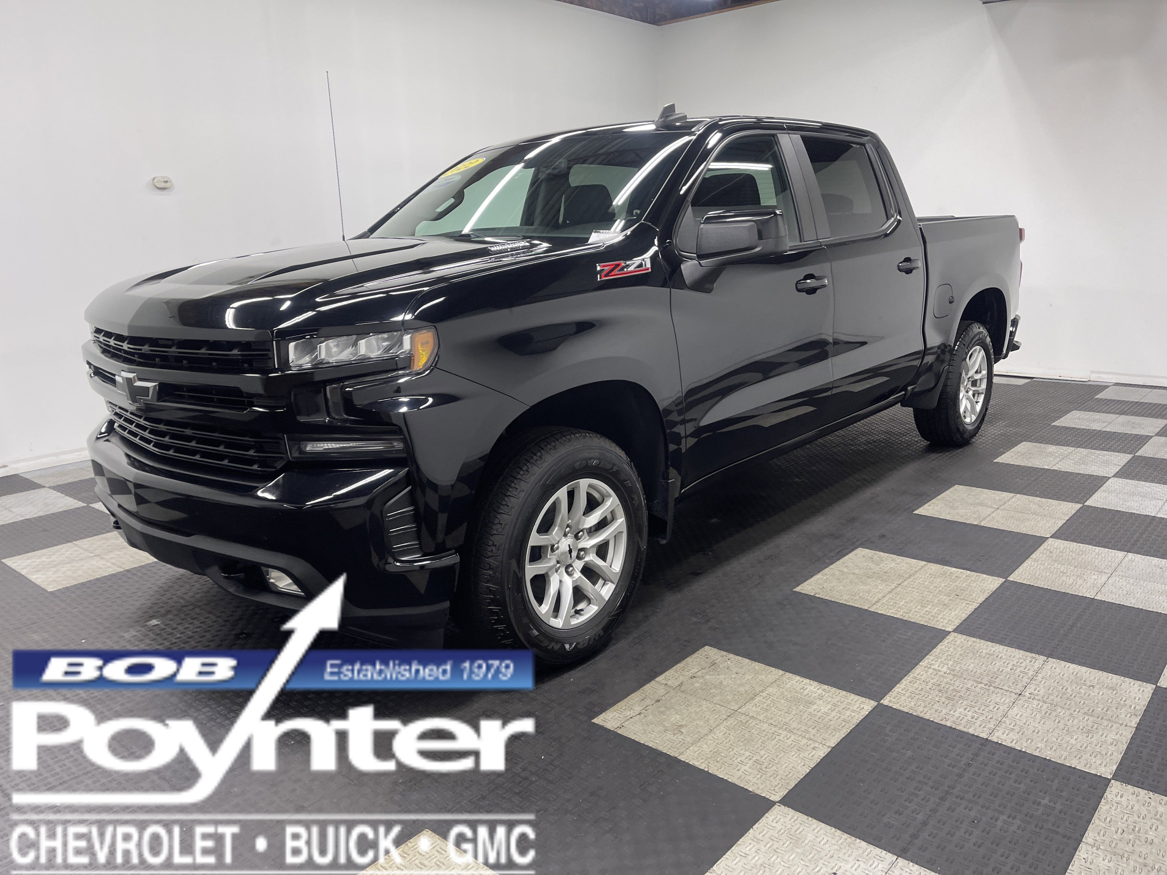 Used 2022 Chevrolet Silverado 1500 RST w/ Z71 Off-Road Package AWD/4WD image 1