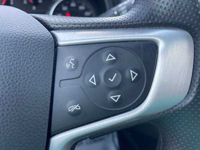 Used 2024 GMC Terrain SLE image 19