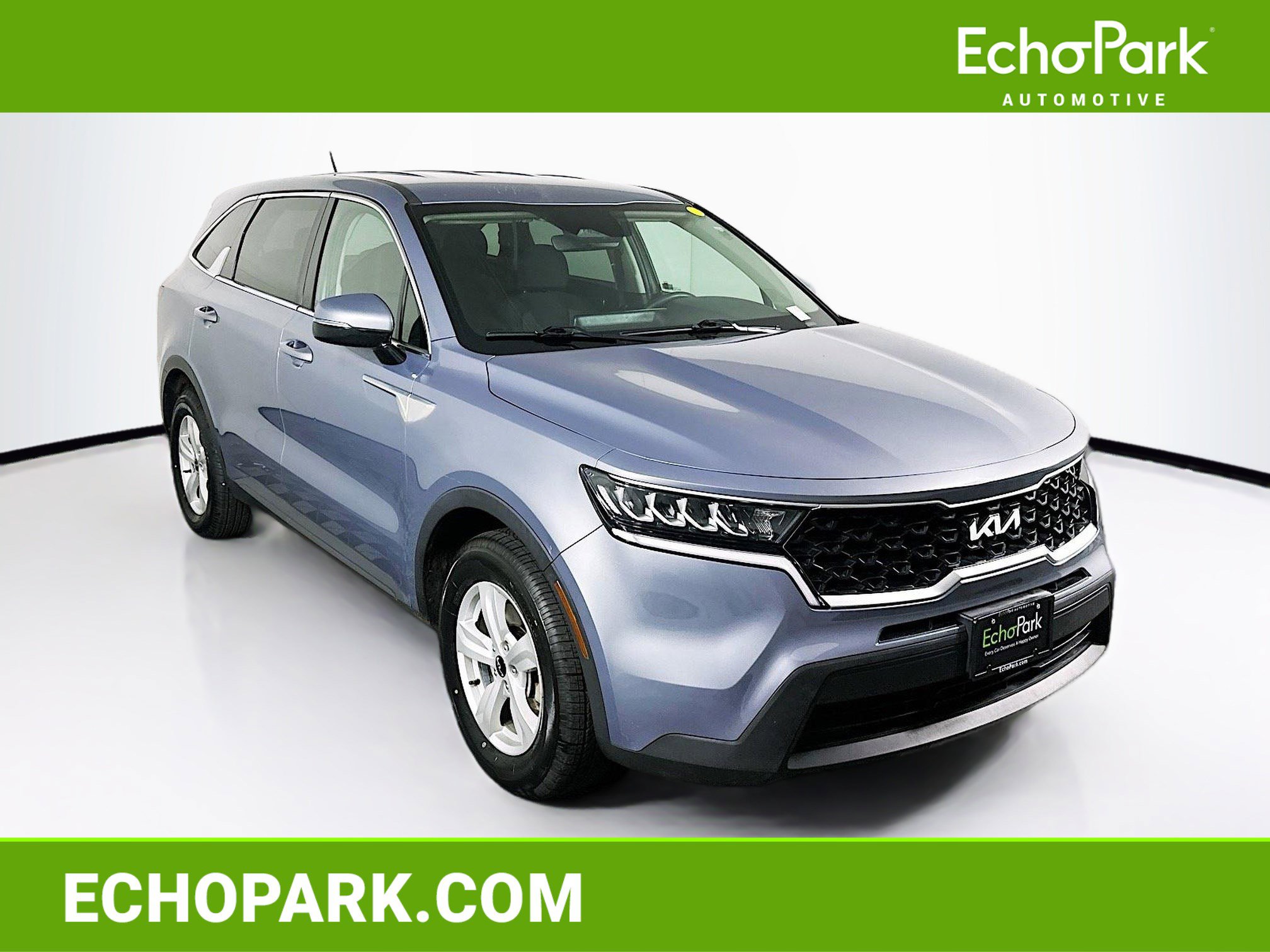 Used 2023 Kia Sorento LX image 1