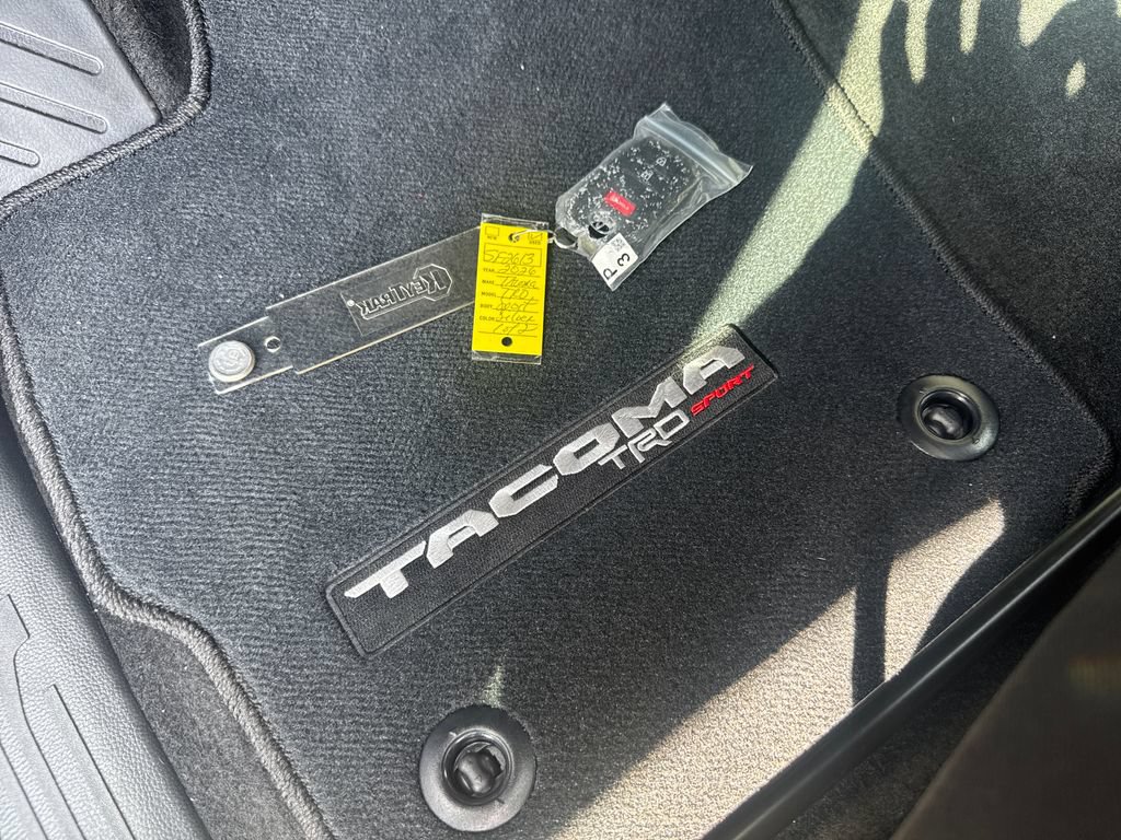 Used 2026 Toyota Tacoma TRD Sport RWD image 34