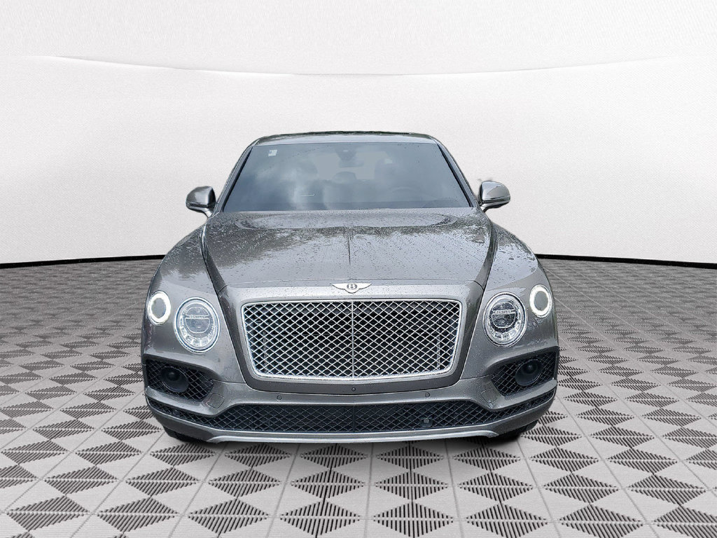 Used 2018 Bentley Bentayga AWD/4WD image 2