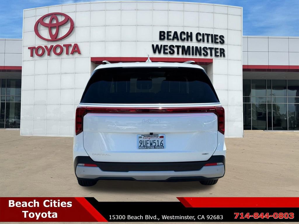 Used 2026 Kia Carnival EX FWD image 9