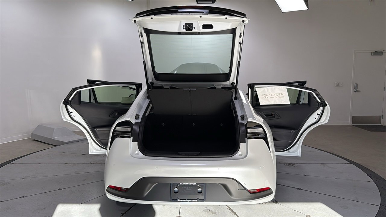 New 2026 Toyota Prius Plug-In Hybrid image 16