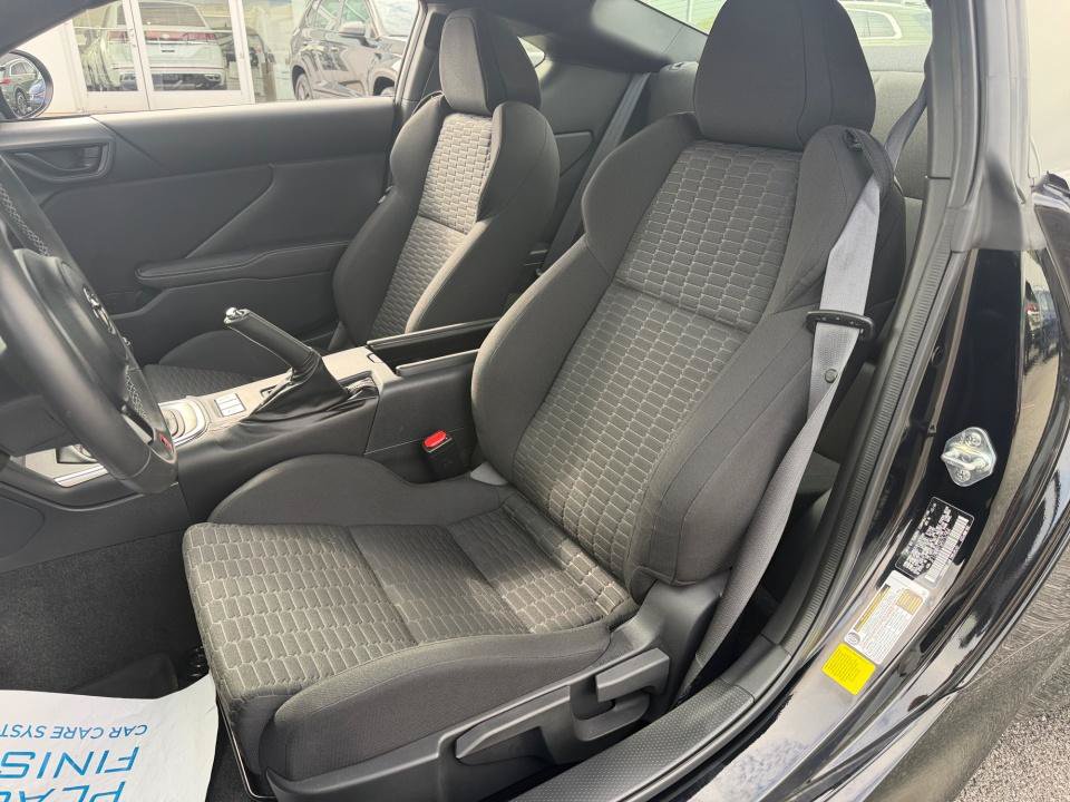 Used 2024 Toyota GR86 RWD image 30