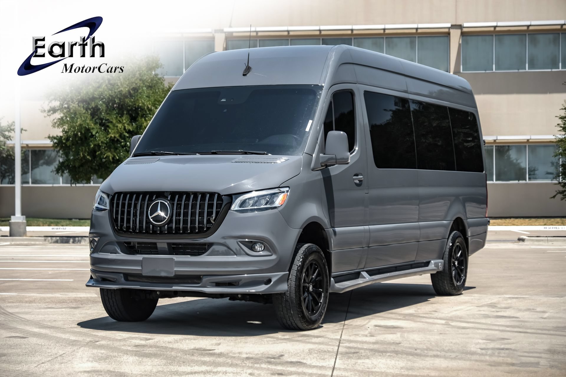 Used 2022 Mercedes-Benz Sprinter 2500 image 1